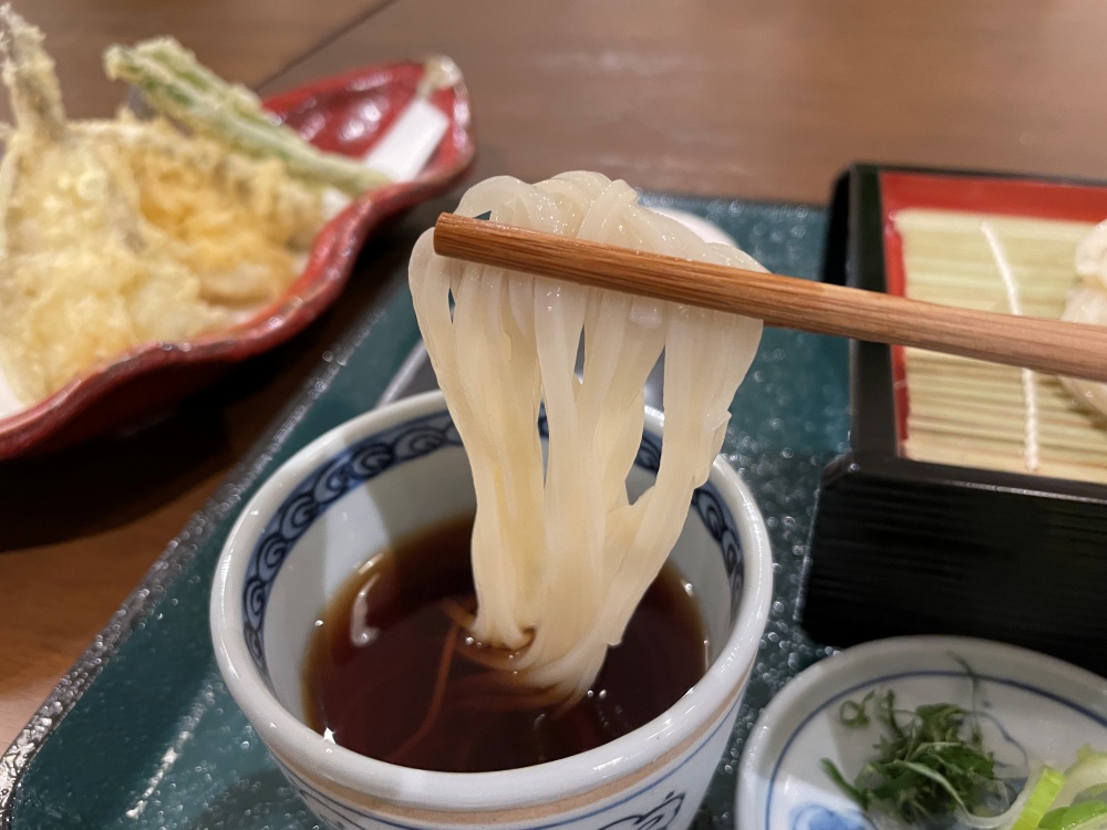 キリッとしたつゆ