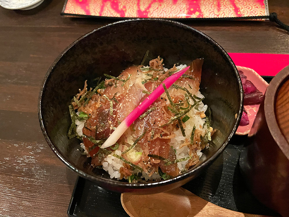 漬けの鯛がたっぷり