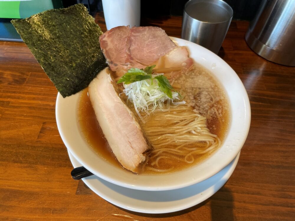 豚醤油ラーメン