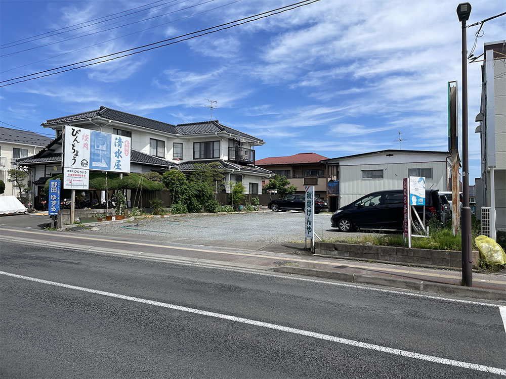 極生ぷりん専門店 らそわの駐車場
