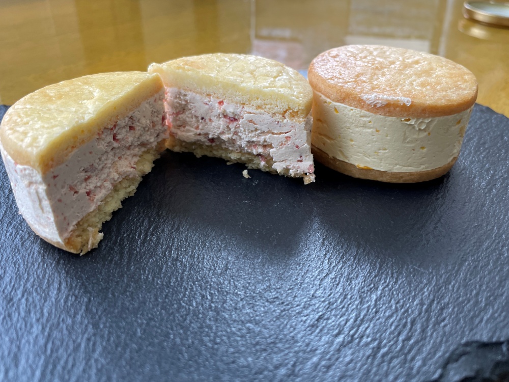いちごとせどかのバターサンド