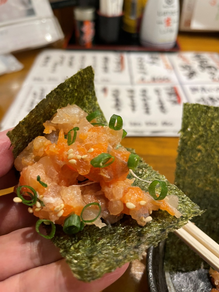 海苔に巻いたなめろう