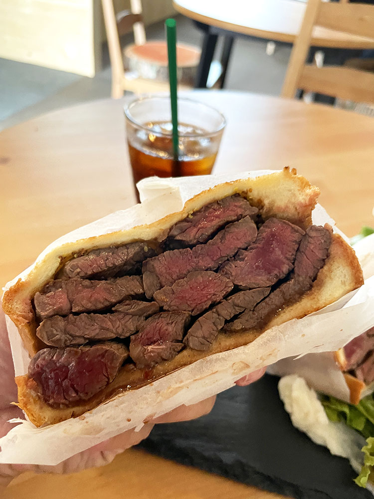 柔らかい牛赤身肉