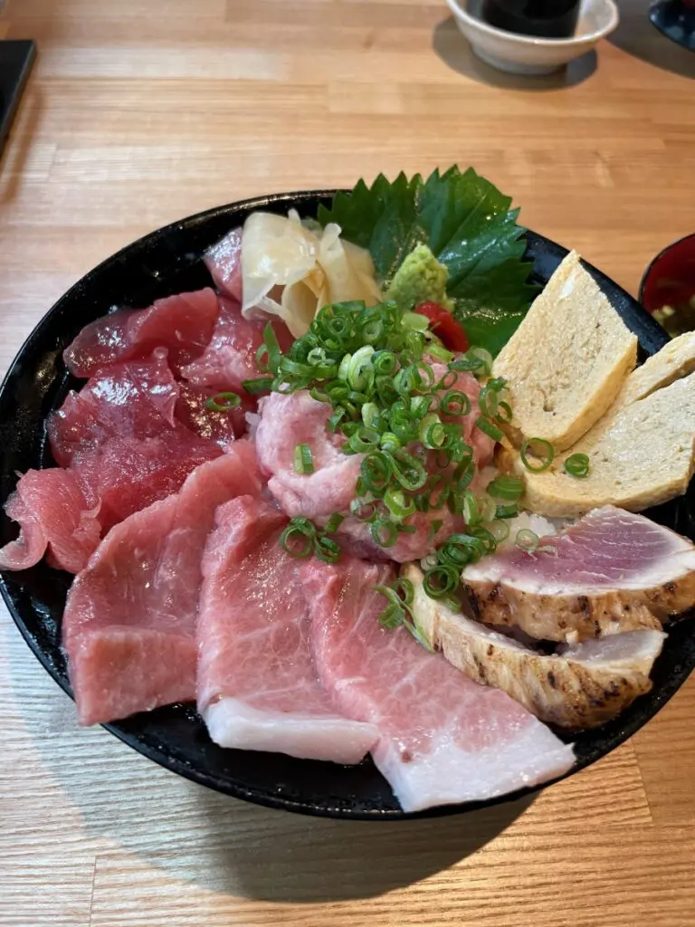 がおの特選本まぐろ丼