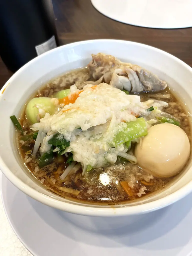 背脂たっぷりのG系ラーメン