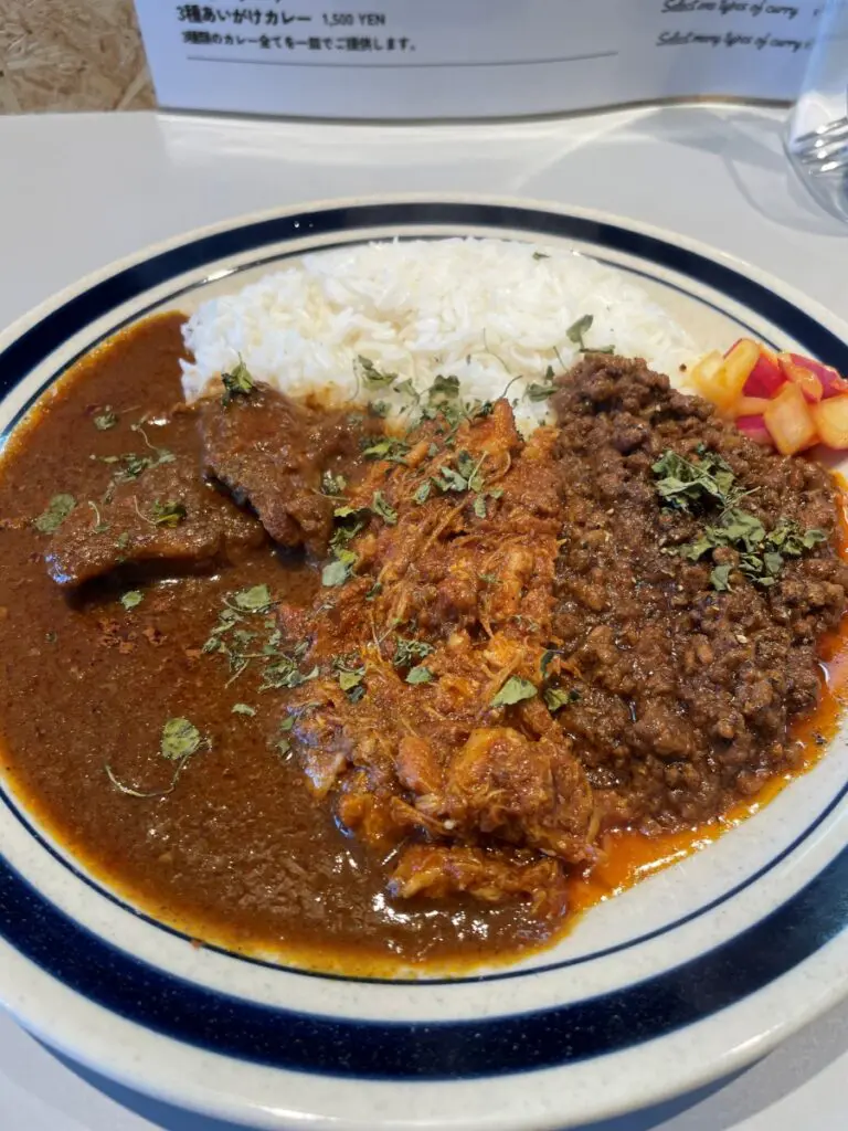 3種あいがけカレー