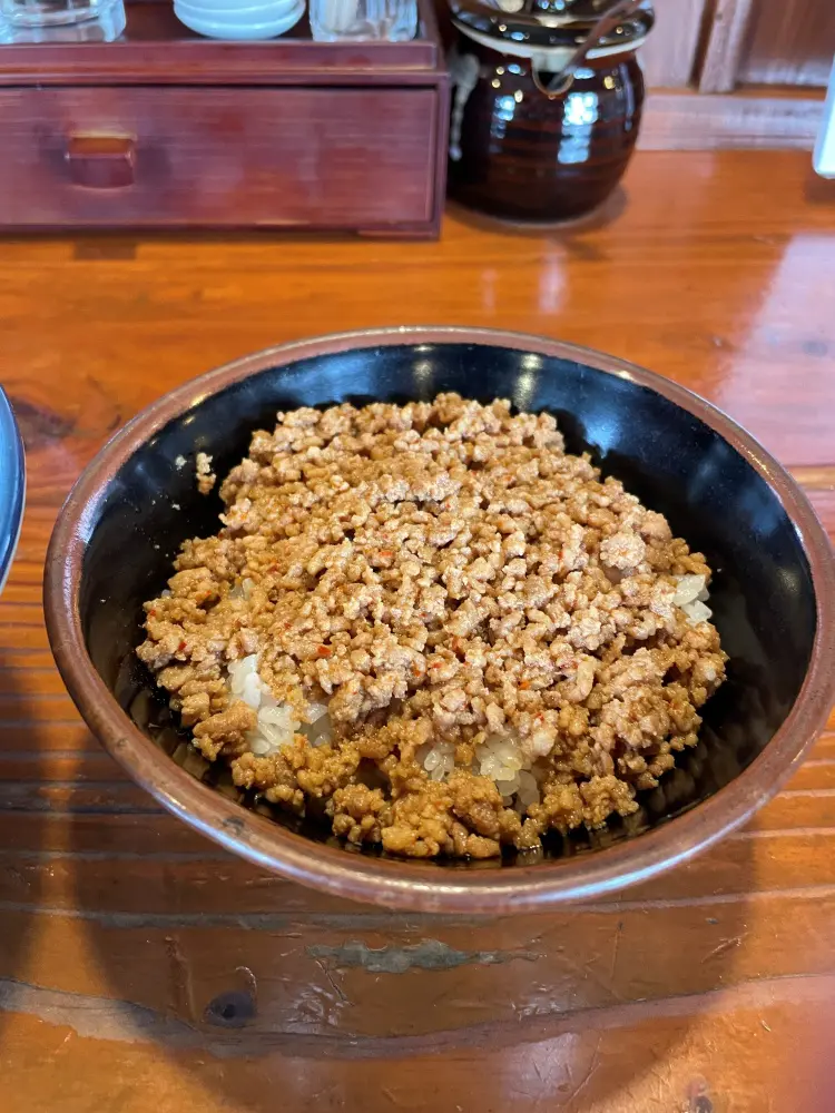 らーめん蔵のひき肉半ごはん