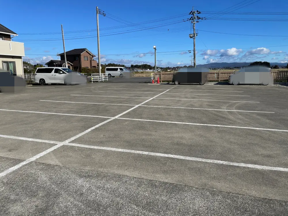 つきみち東松島店の駐車場