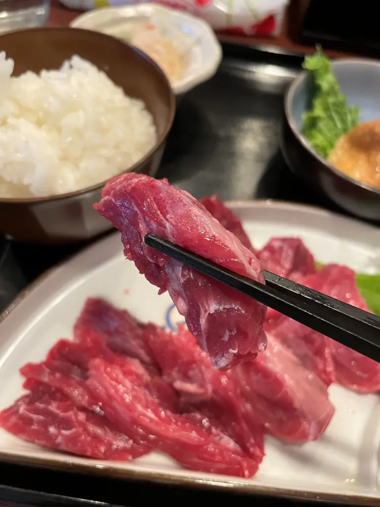 本まぐろのほほ肉