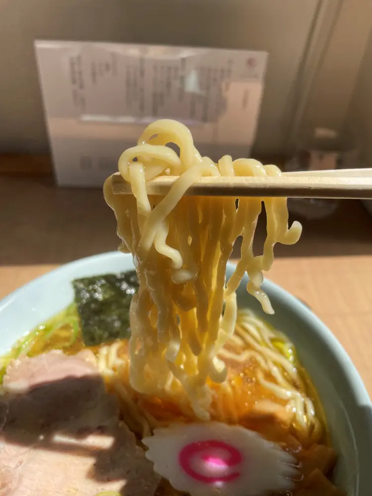 つるもちな太麺