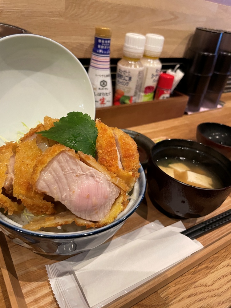 厚切りソースカツ丼