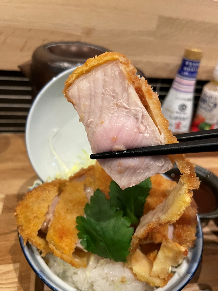 ずっしり重いカツ