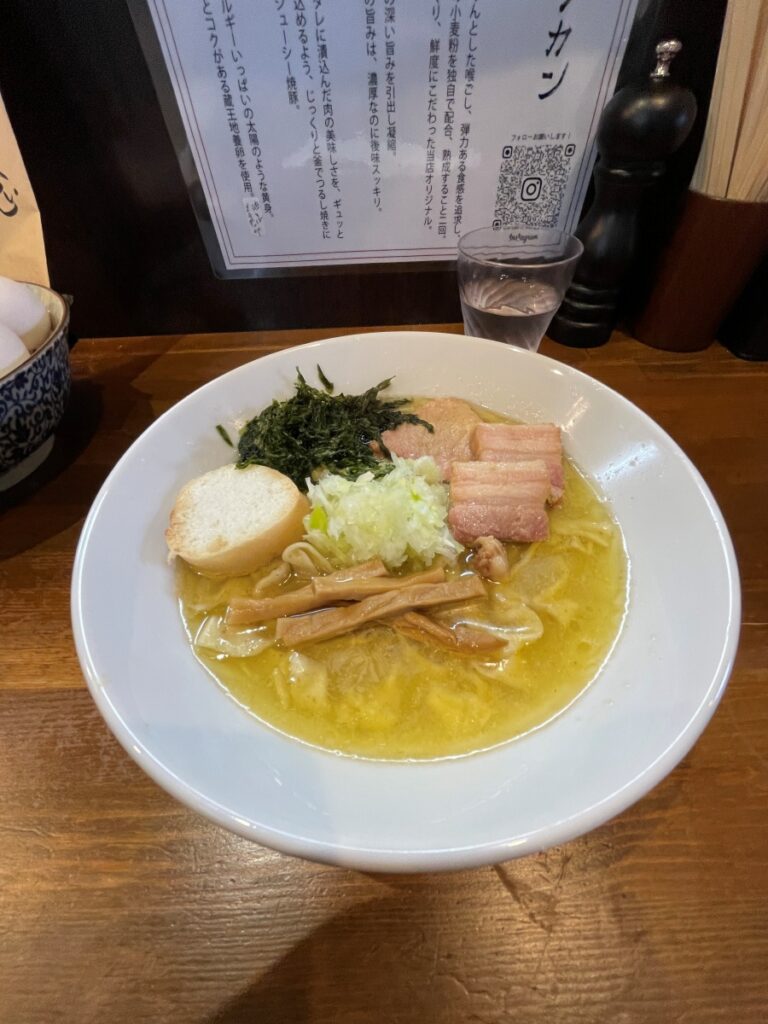 特製丸鶏と浅利のらぁ麺