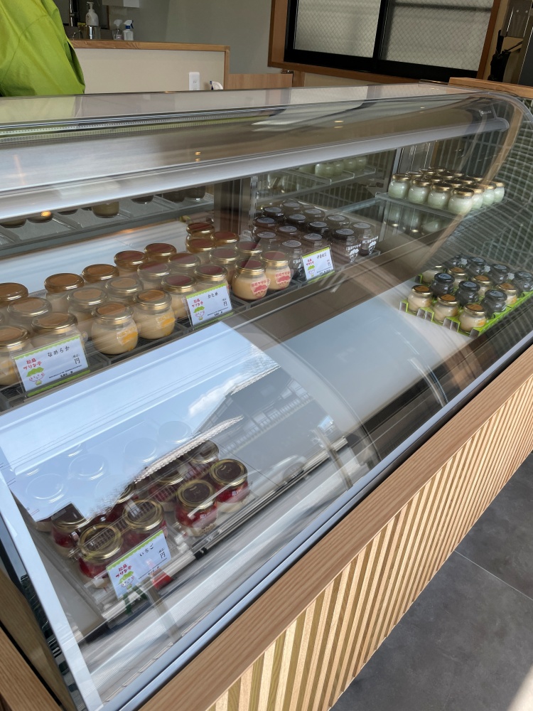 ショーケースのプリン