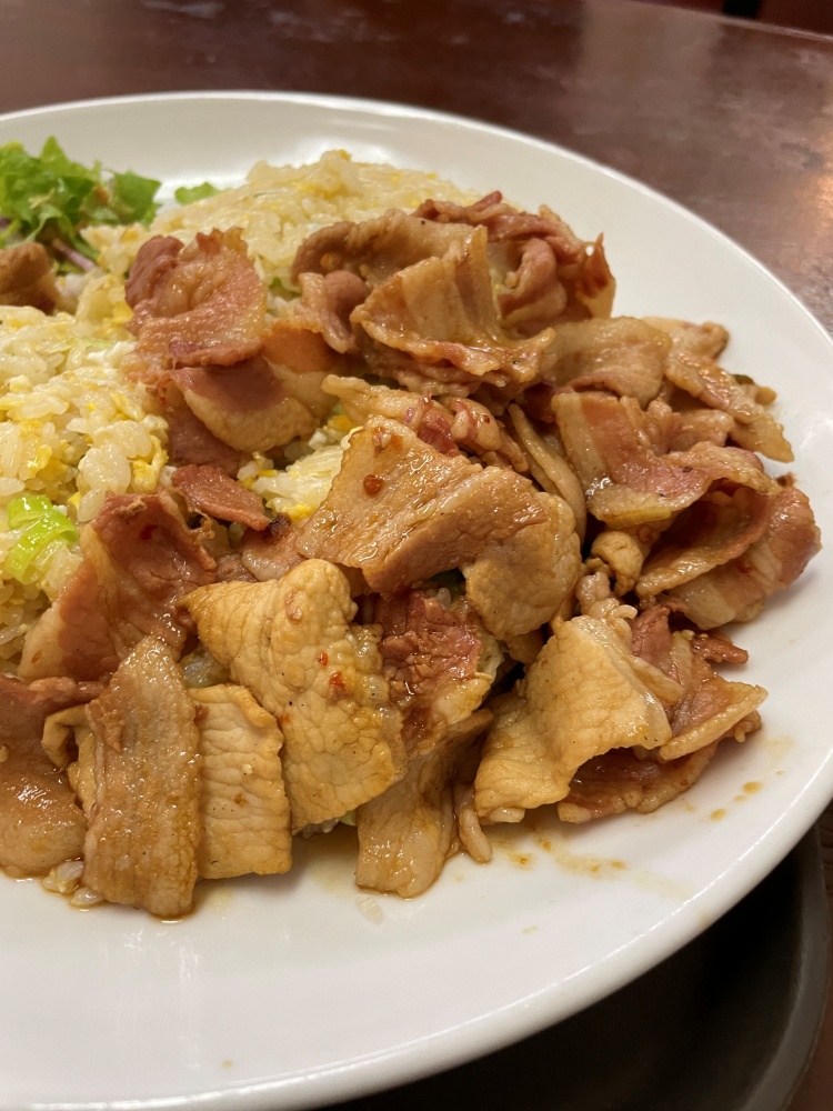 大量の豚こま肉