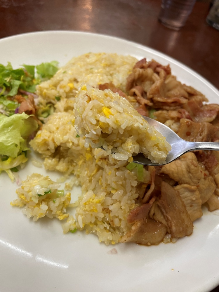 しっとりめのチャーハン