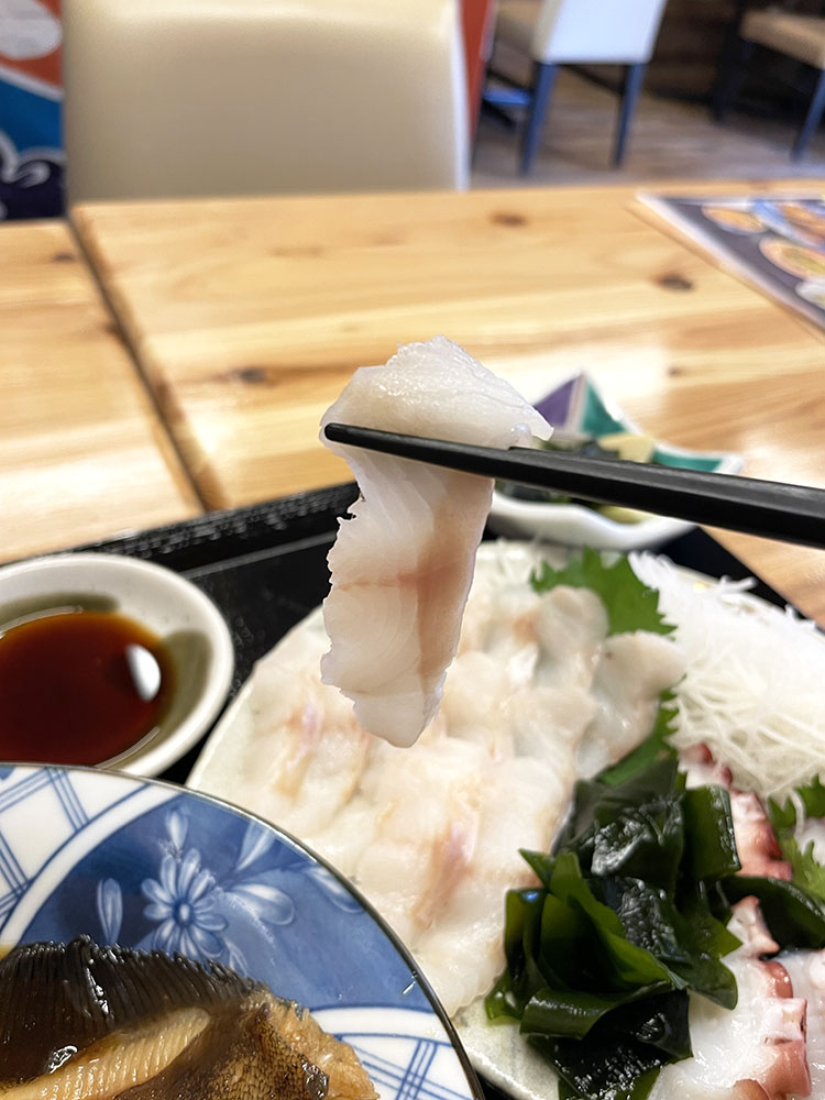 アイナメの刺身