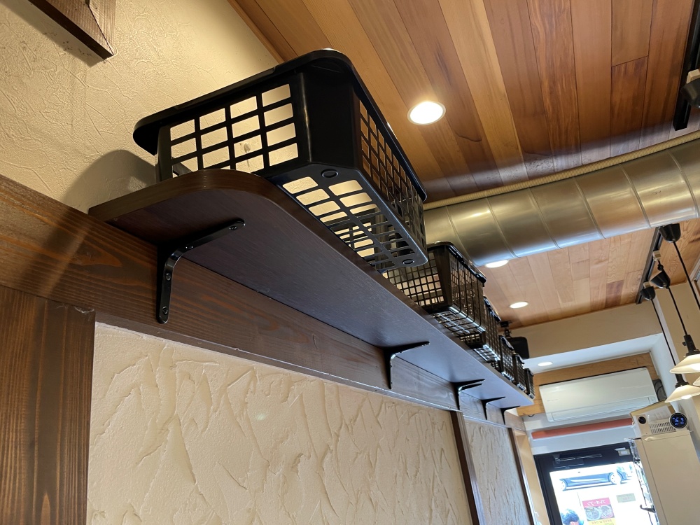 棚上の荷物置き