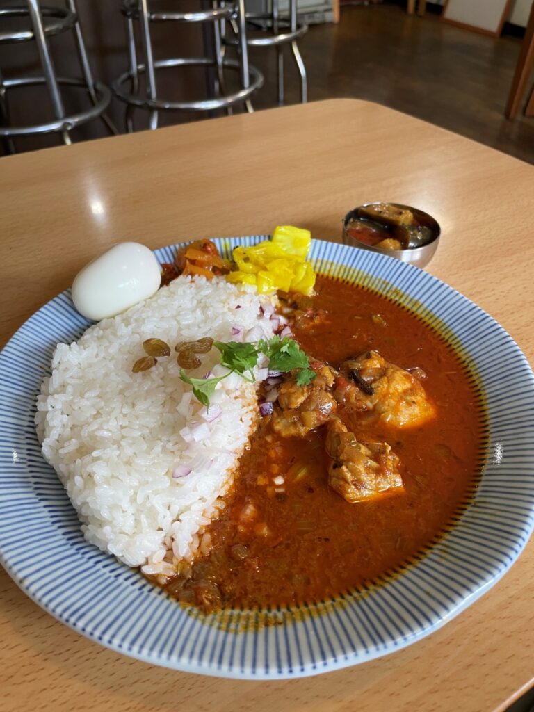 Curry芝浜のチキンカレー