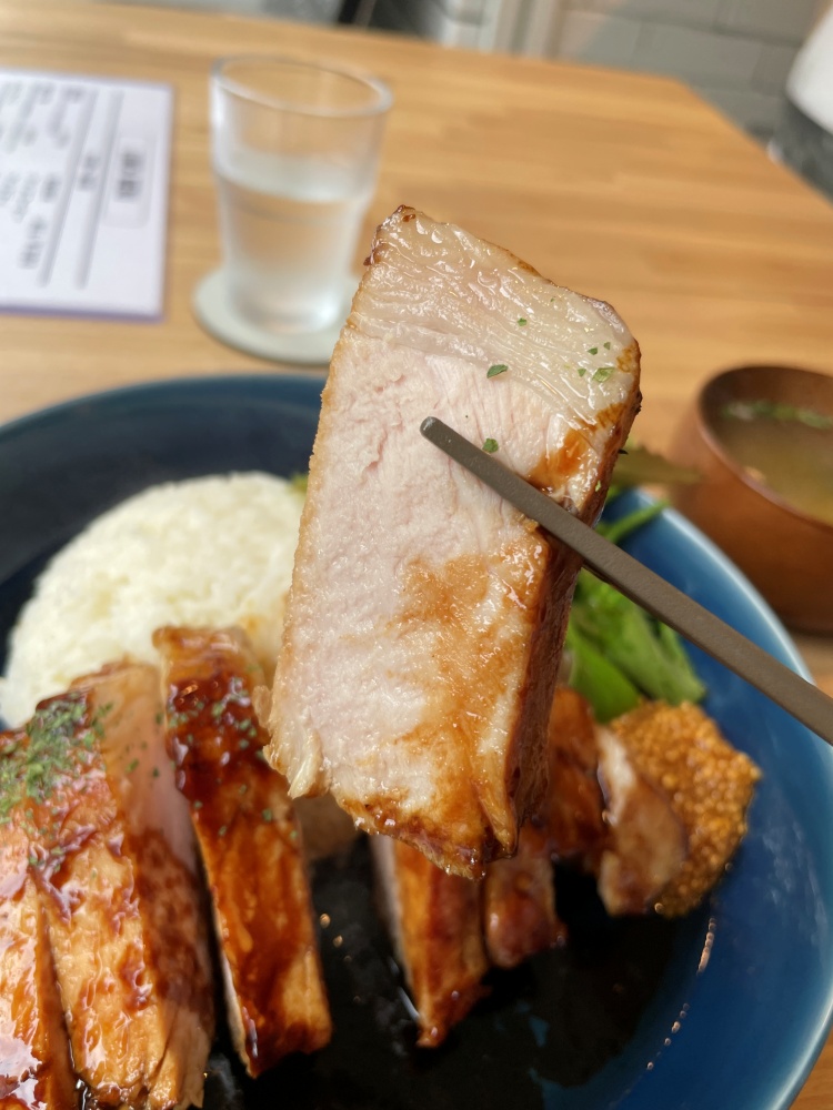 柔らかく絶品なトンテキ