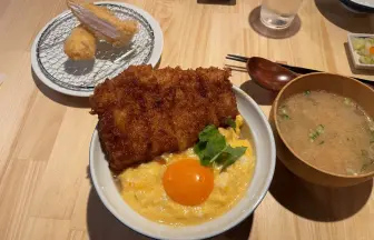 熟成とんかつ フライ家