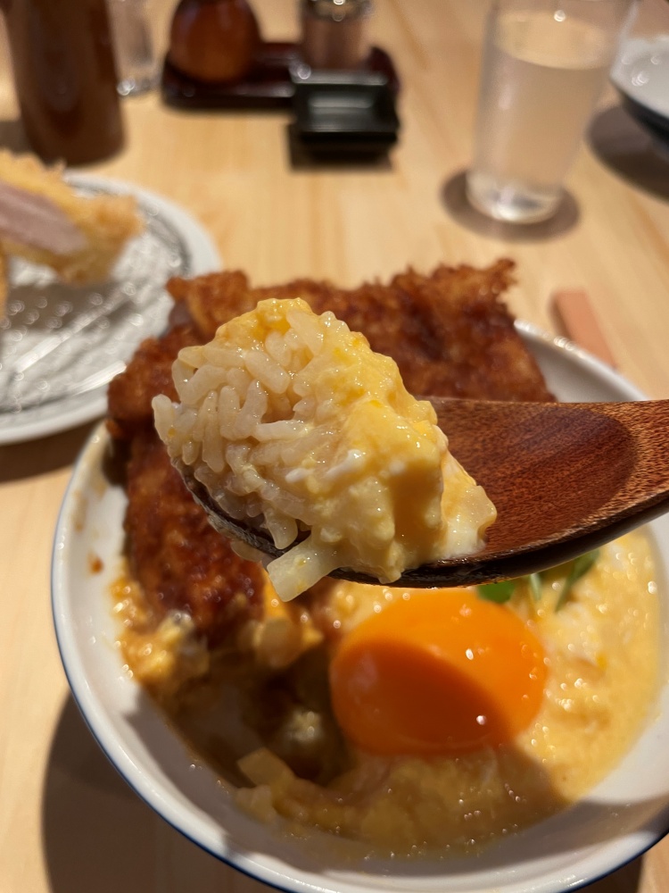 タレと卵が染みたご飯　