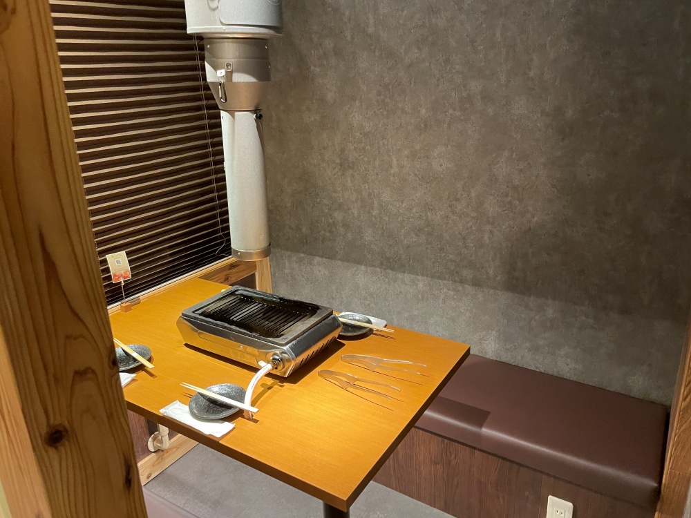 個室テーブル席の様子