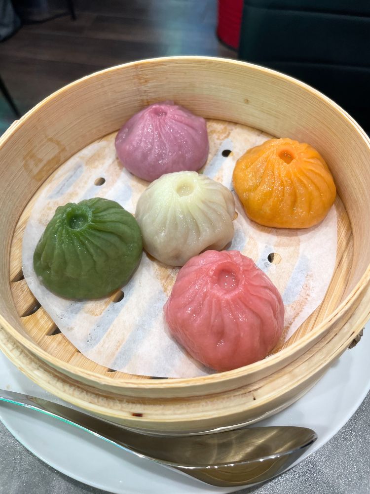 五色小籠包