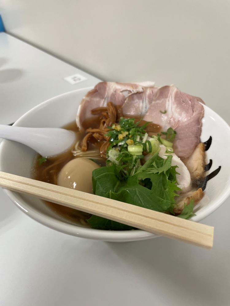 大船渡秋刀魚だし黒船のラーメン