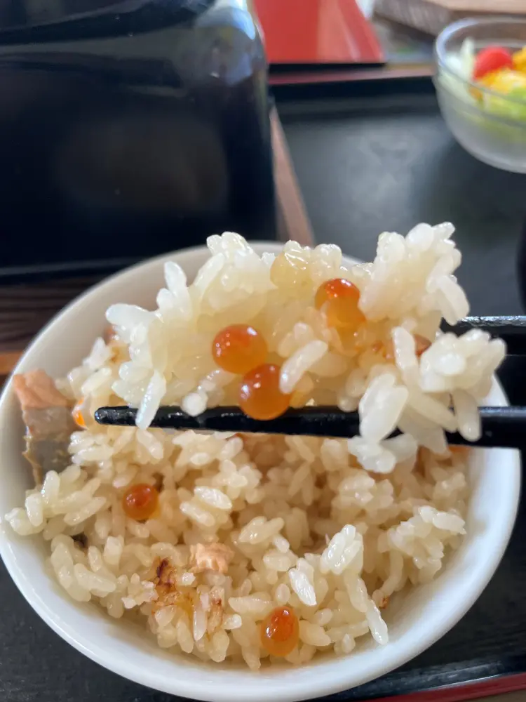 いくらと米