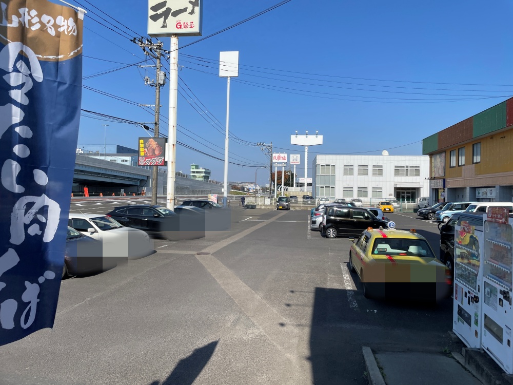 共用の駐車場