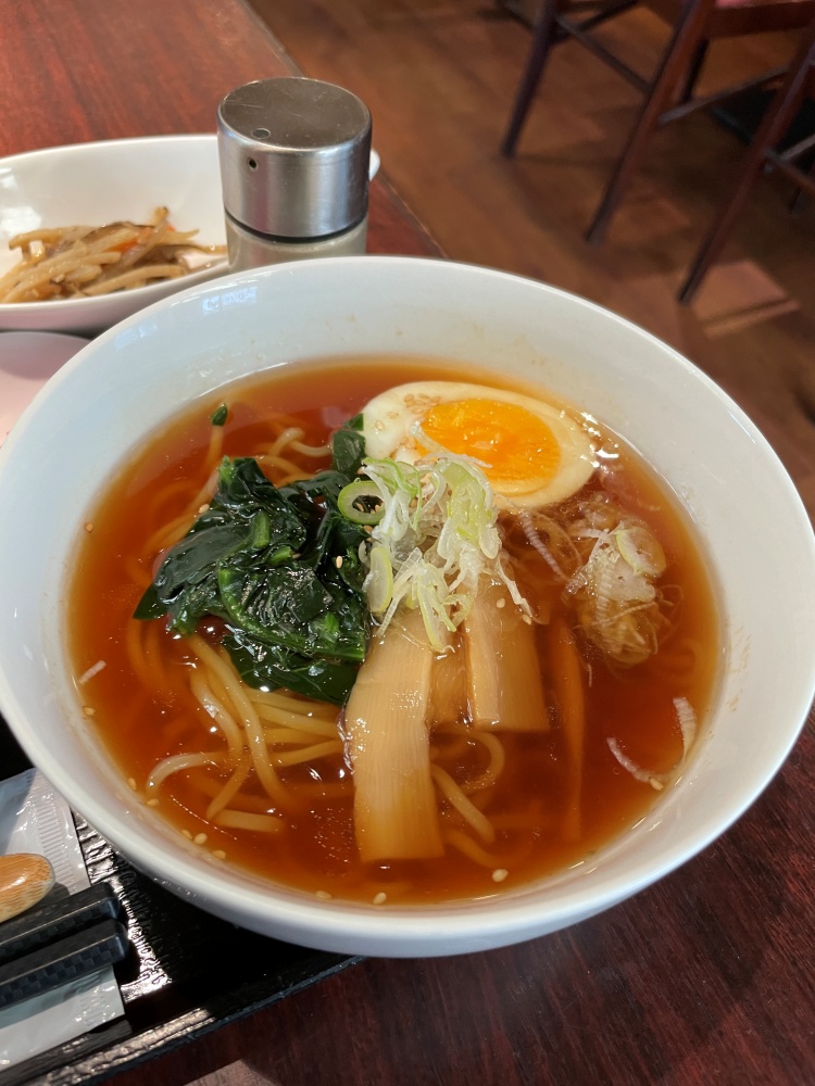 ハーフ醤油ラーメン