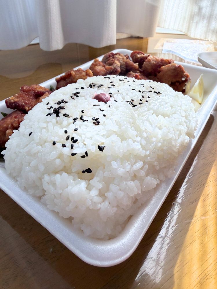 １キロ鶏の唐揚げ弁当