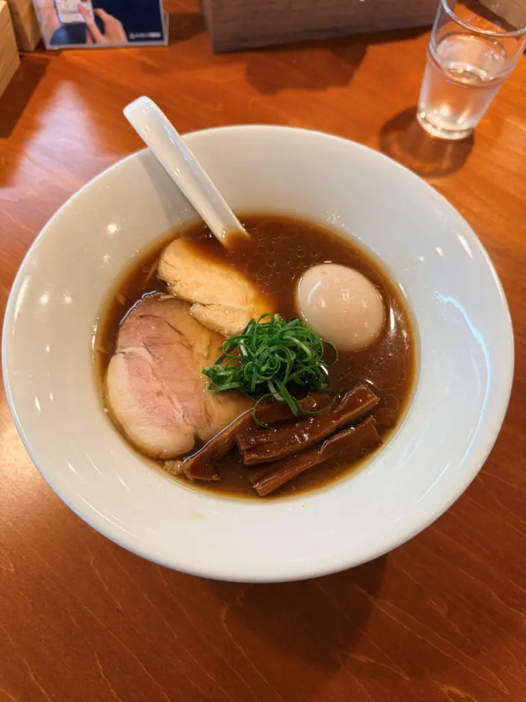 中華そば 煖々の醤油ラーメン