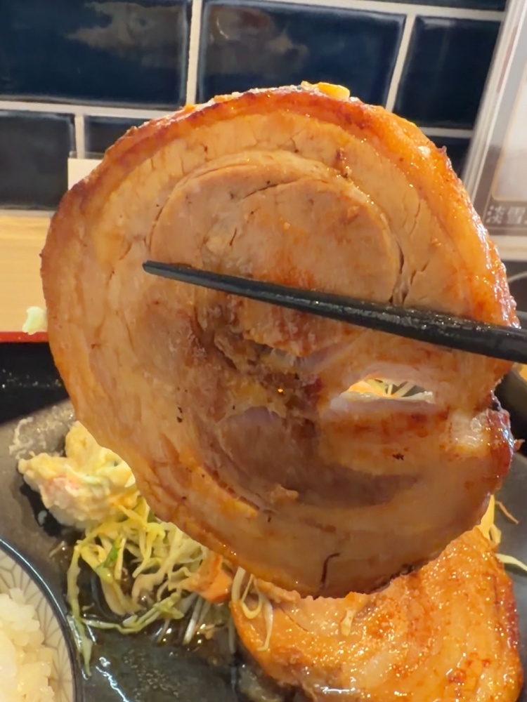 分厚いチャーシュー