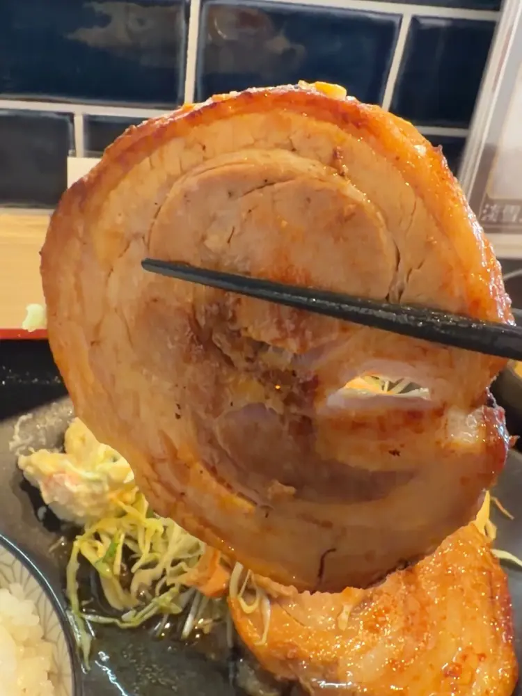 分厚いチャーシュー
