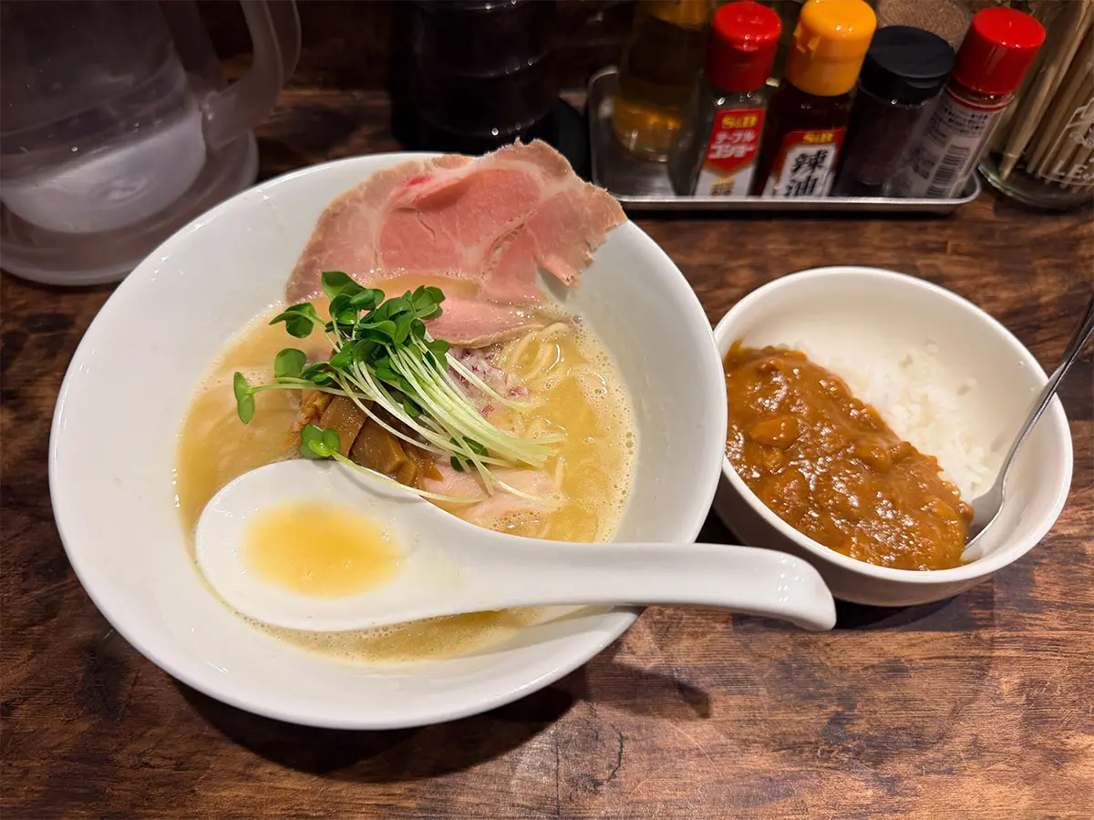 鶏白湯塩とミニカレー