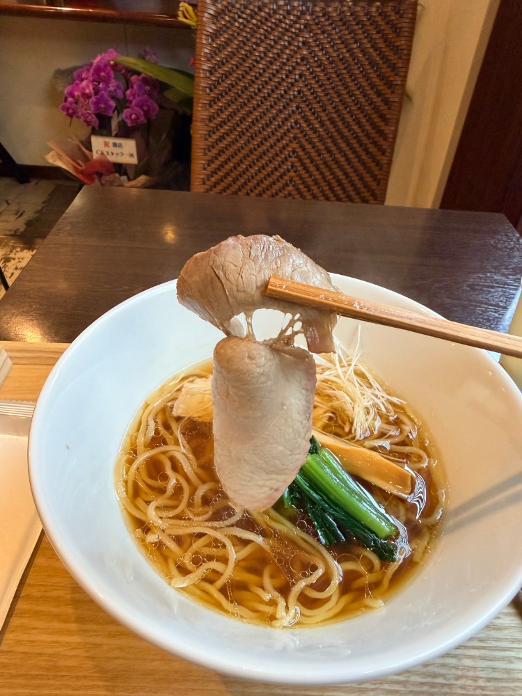 薄切りチャーシュー