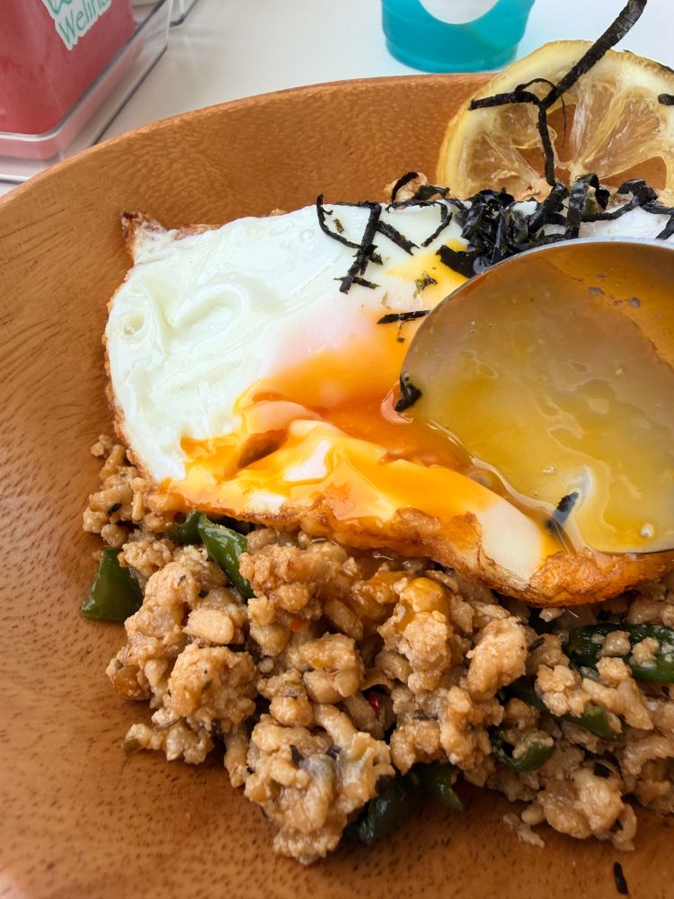 カリカリの目玉焼き