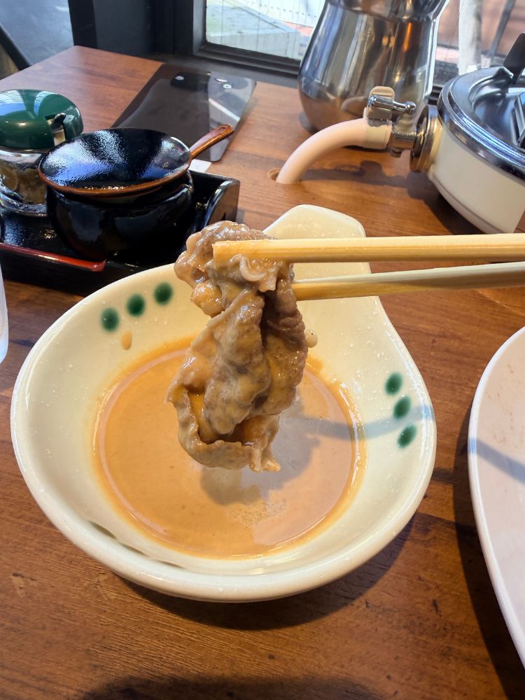 胡麻だれを付けて