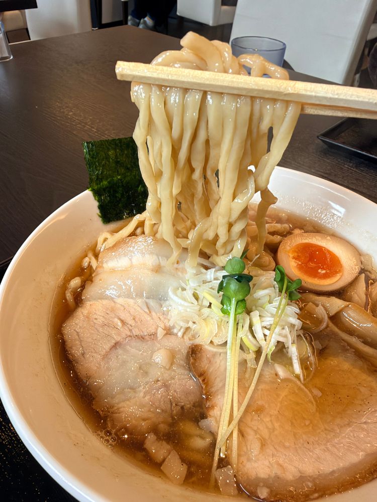 ワシワシの極太麺